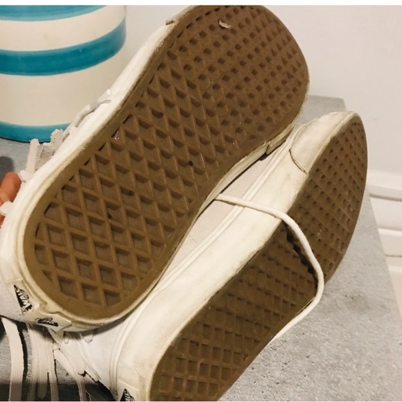 VANS skate fringe shoe grey off the wall 8 woman’s / 6.5 mens - Picture 7 of 9